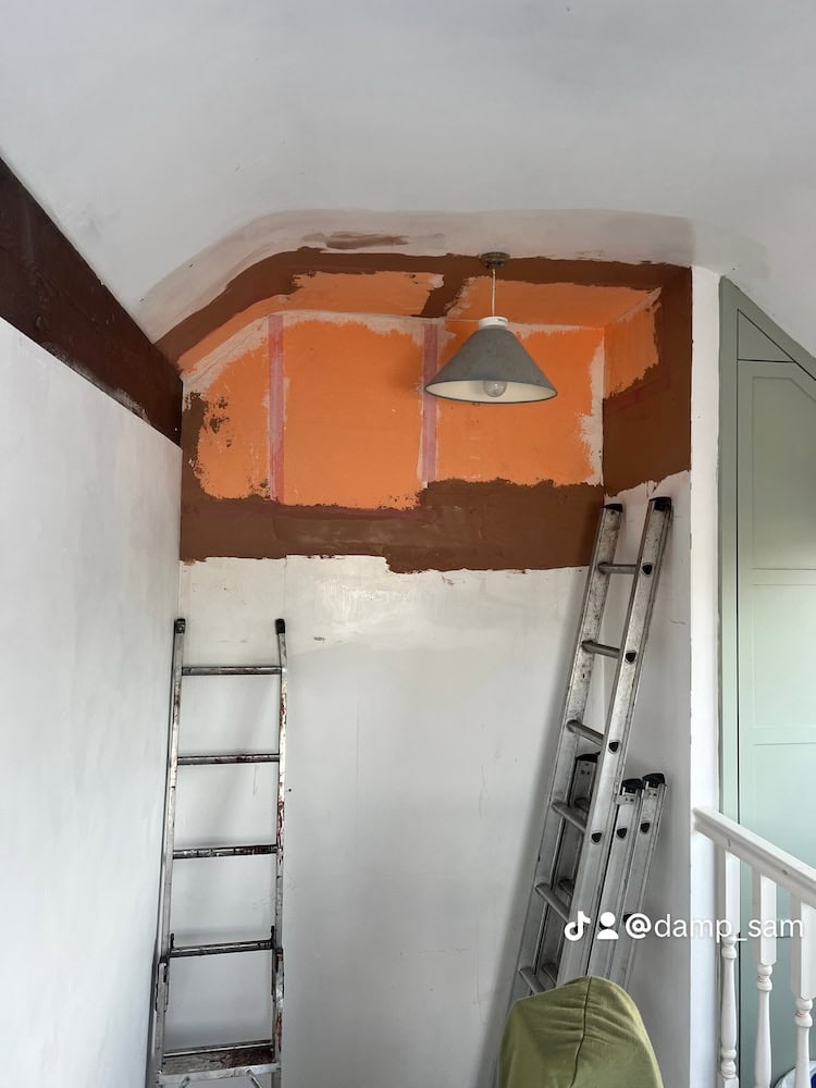 isolating sulphate salts on a staircase wall in harrogate 3